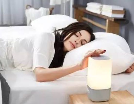 Use a memory foam pillow to fall asleep