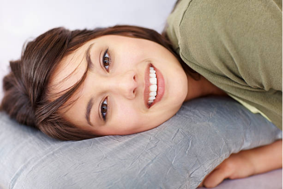 Memory Foam Pillow ergonomic curve design
